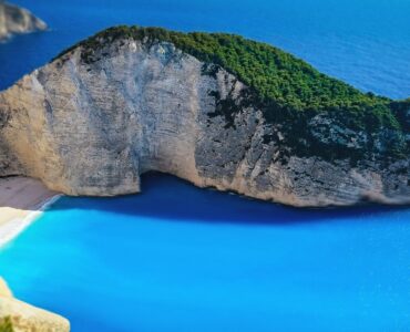 Zakynthos Navagio Beach – kde se nachází, jak se tam dostat a co vidět?
