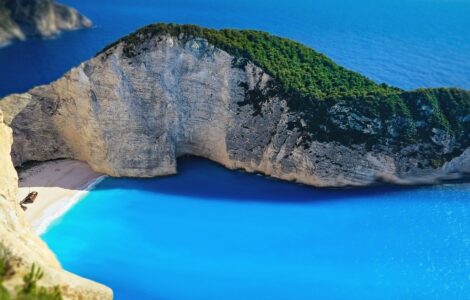 Zakynthos Navagio Beach – kde se nachází, jak se tam dostat a co vidět?