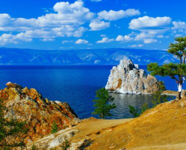 Nejhlubší jezero světa – co to je, kde se nachází a proč je tak výjimečné?