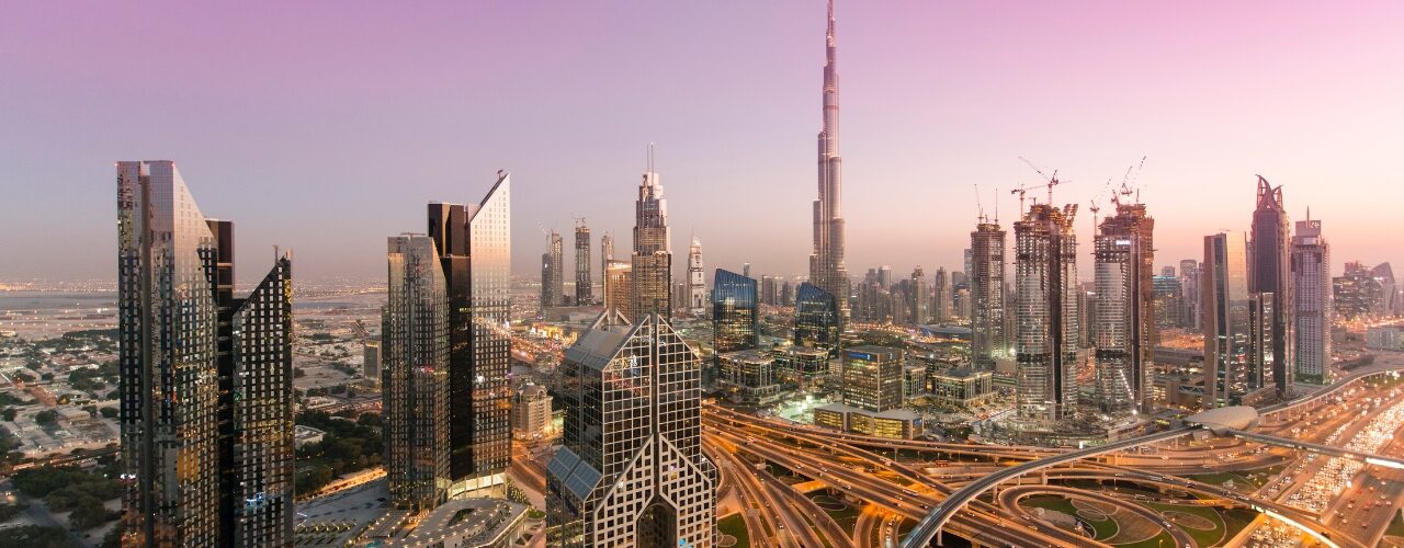 Dubaj v létě? Zjistěte, zda se vyplatí letět do Dubaje v létě!